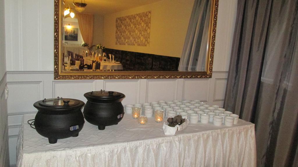 Magnat Hotel Restauracja Brodnica  Esterno foto