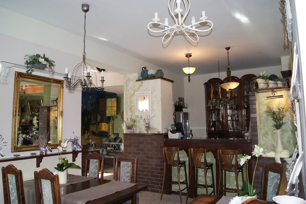 Magnat Hotel Restauracja Brodnica  Esterno foto
