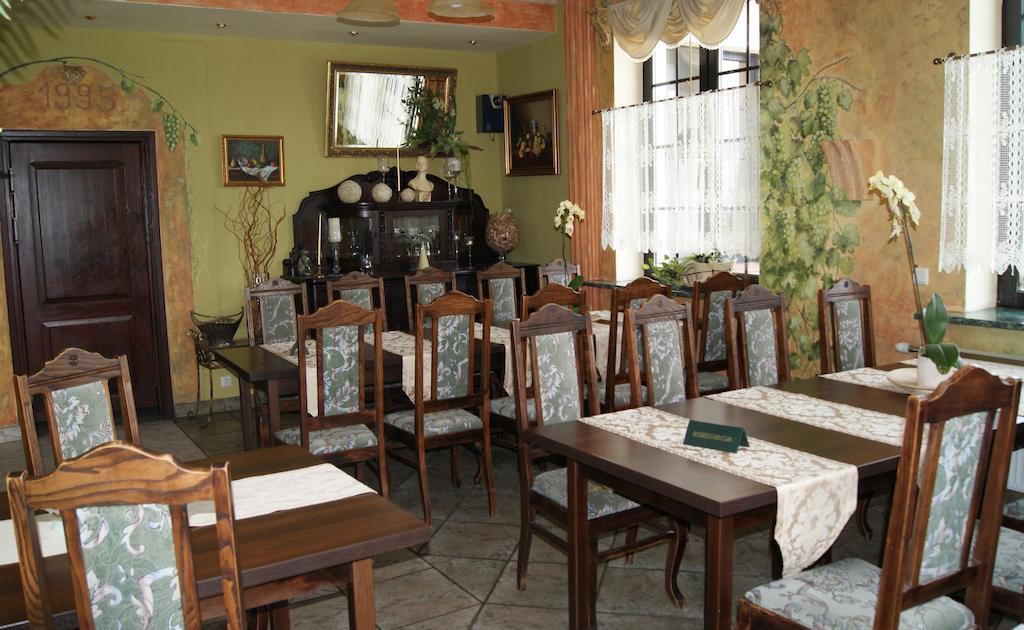 Magnat Hotel Restauracja Brodnica  Esterno foto